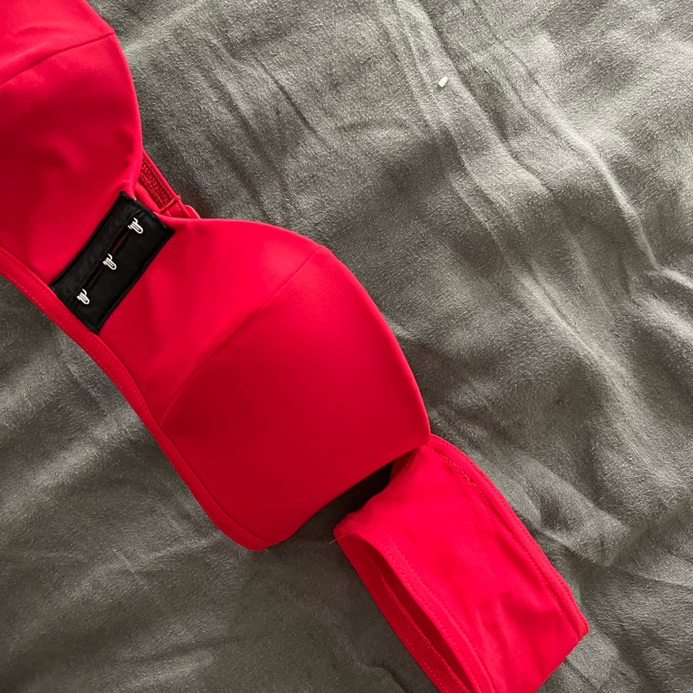 ASOS swimming top - Picture 4 of 4